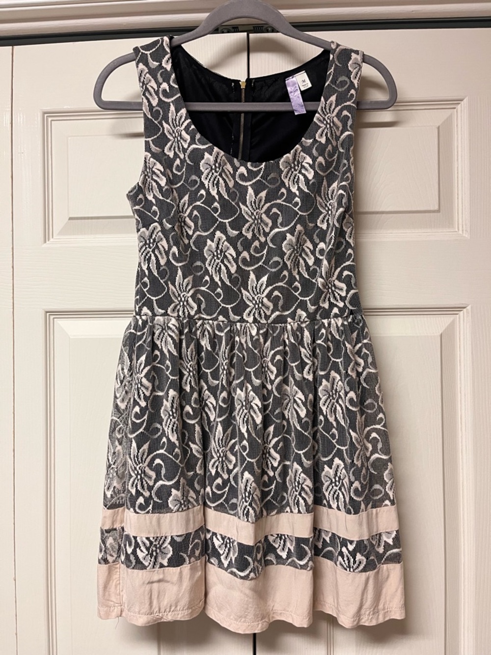 Sleeveless Floral Lace Fit & Flare Dress in Black and Blush